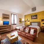 Elvira 1931 Appartement Sienne