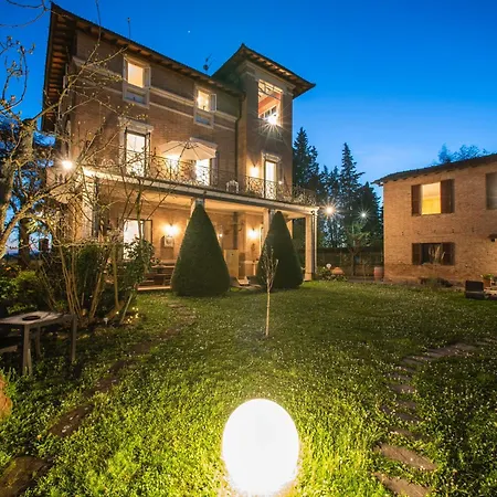 Elvira 1931 Apartment Siena