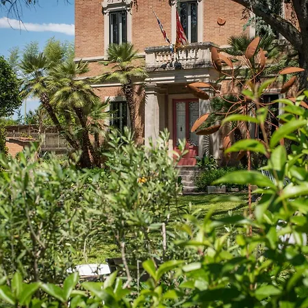Elvira 1931 Apartment Siena