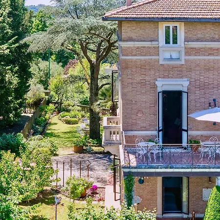 Elvira 1931 Apartment Siena